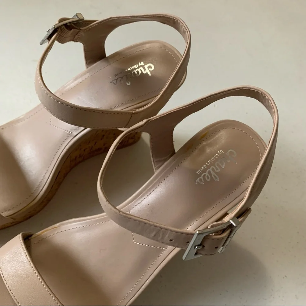 Charles by Charles David Beige Lindy Cork Wedge Platform Sandals Size 11